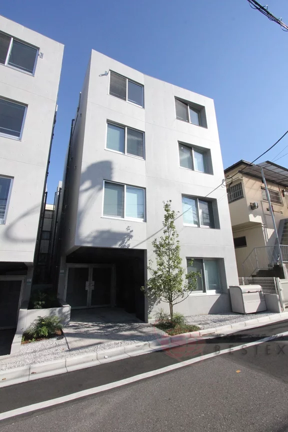 【築浅】La Douceur文京大塚WEST(ラ ドゥセールブンキョウオオツカウエスト)