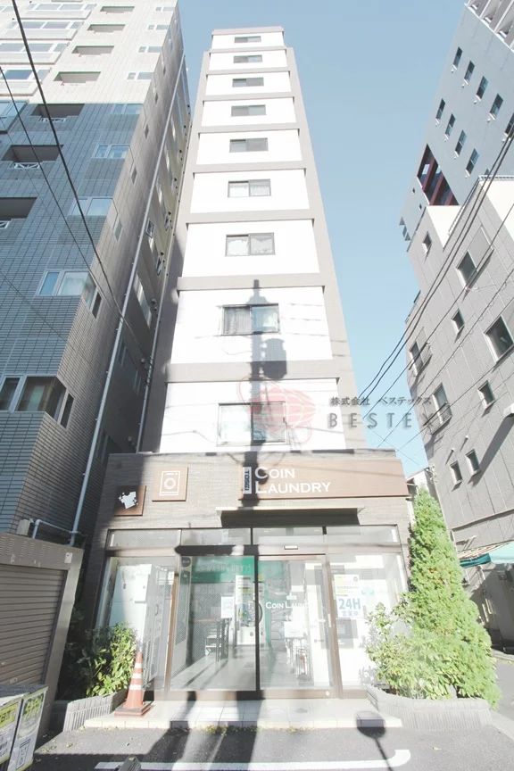 LUMIEC un SENDAGI 【ルミークアン千駄木】(旧:ザファースト文京千駄木)