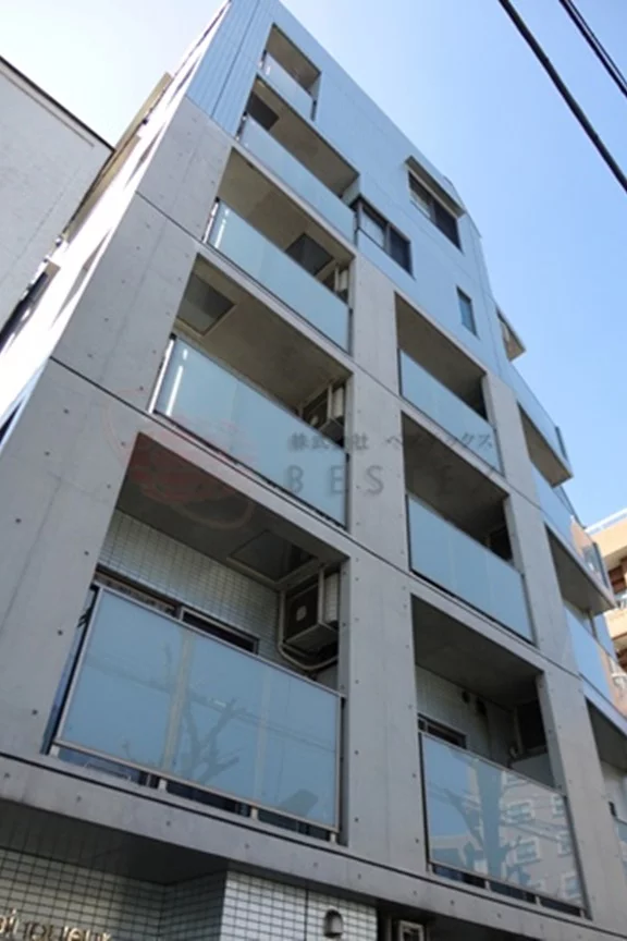 ヴァンクール【Vainqueur】