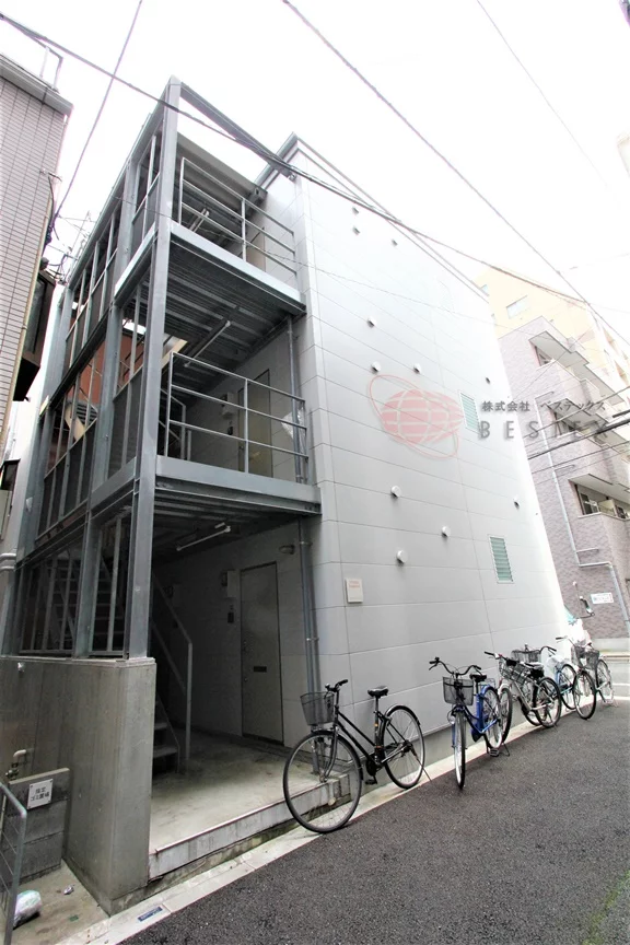 ストゥディオ アマナ