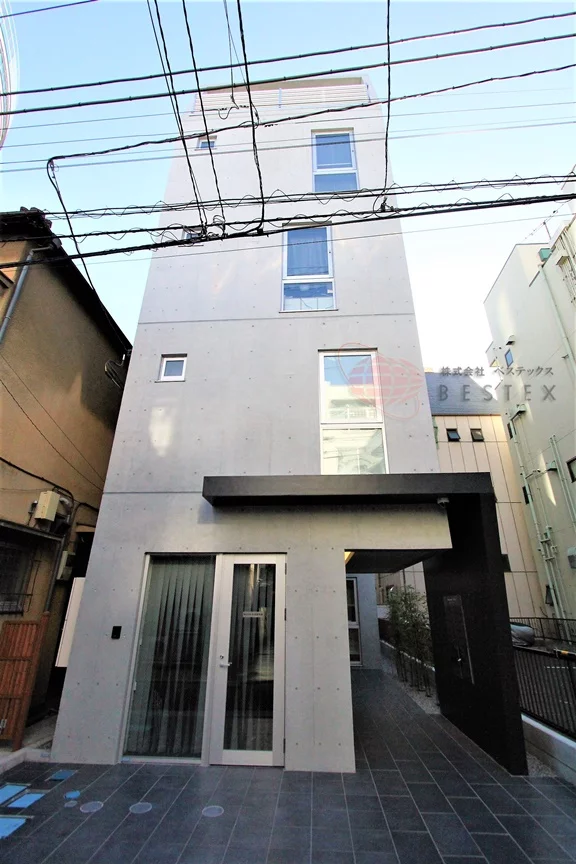 【築浅】Elegance Villa(エレガンス・ヴィラ)