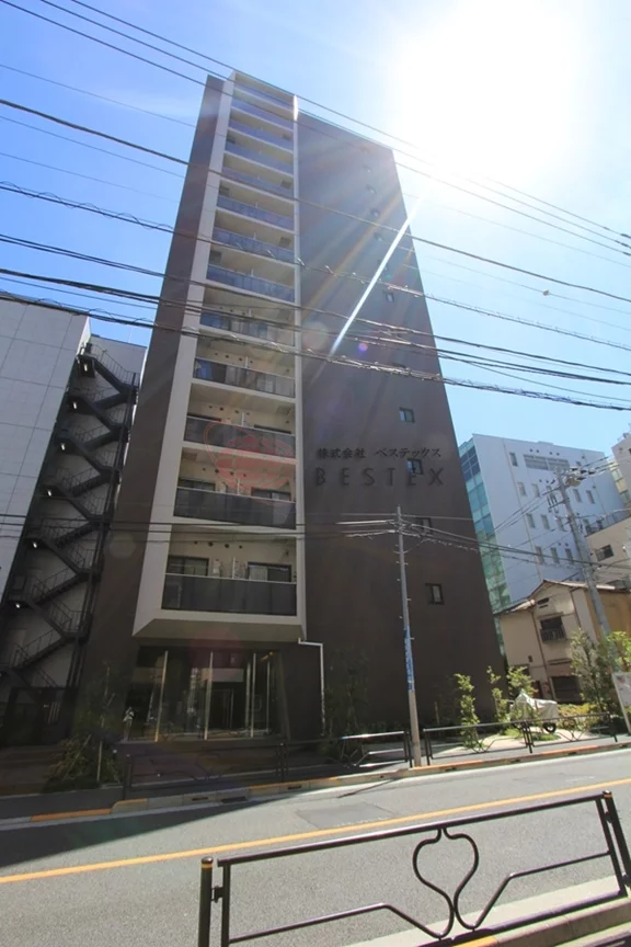 CAVE YUSHIMA(ケイブ湯島)